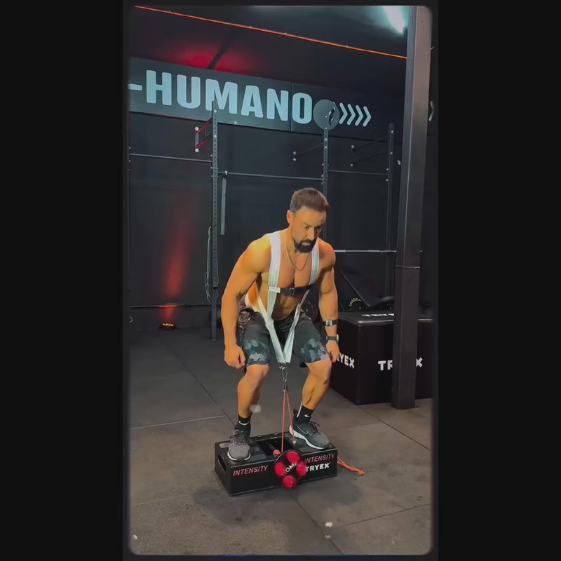 Carregar e reproduzir vídeo no visualizador da galeria, Plataforma Isoinercial Plusae Plus Treino Excêntrico